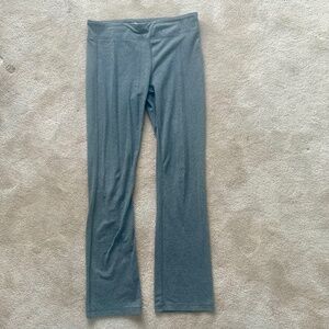 Athletics Works Grey Leggings with Straight Leg Size Large